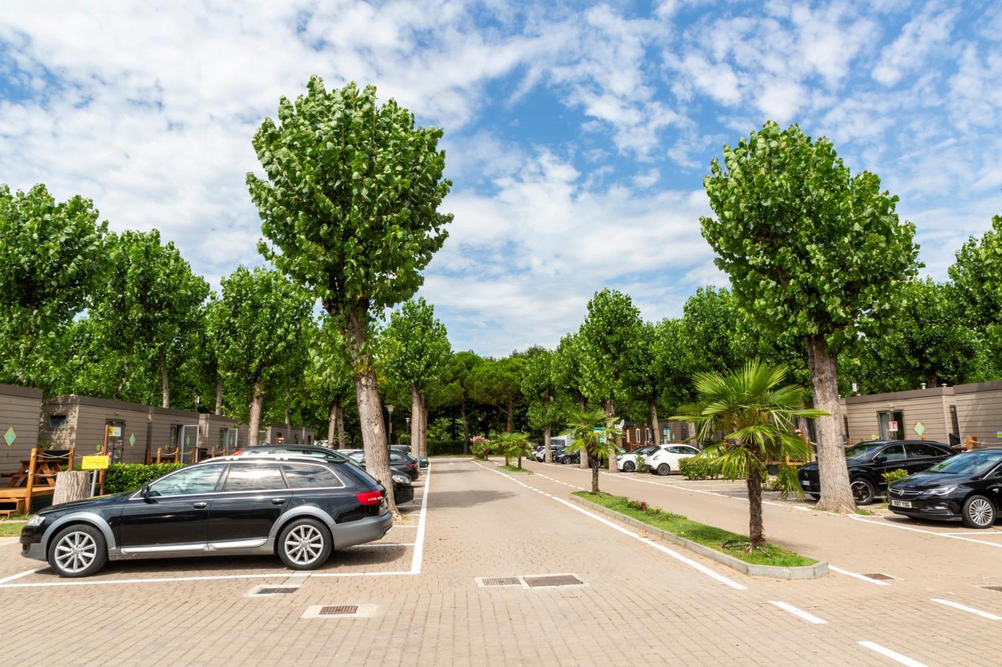 Hu Venezia Camping In Town Marghera Exterior photo